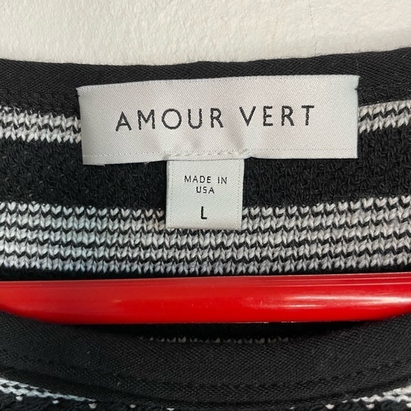 AMOUR VERT STRIPED NAVY SWEATER DRESS - Picture 6 of 8